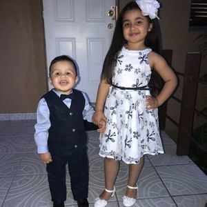 Meet your Posher, Estrella